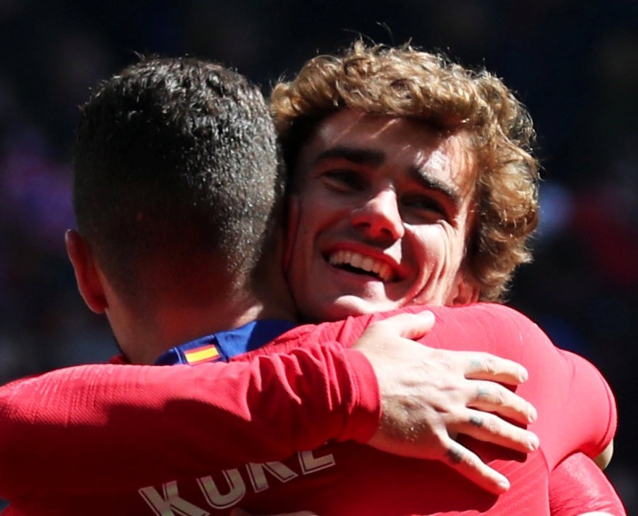 Atletico fiton ngushtë ndaj Levantes, pret gabimin e Barçës