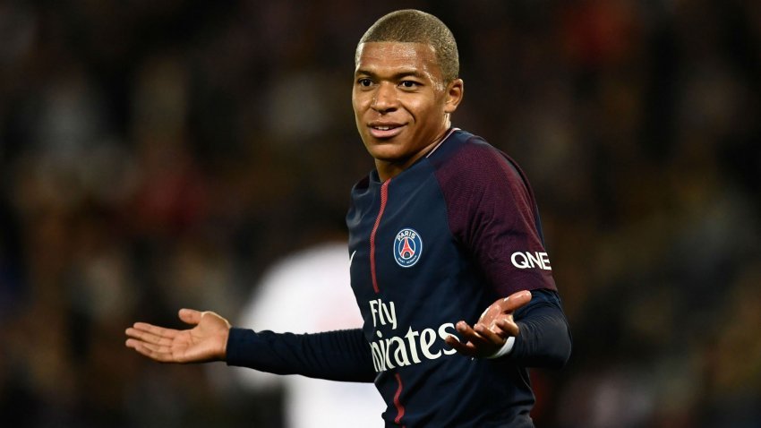 Juventus dëshiron Mbappe-n