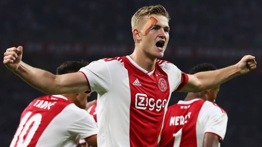 De Ligt: Nuk largohem nga ekipi ku jam