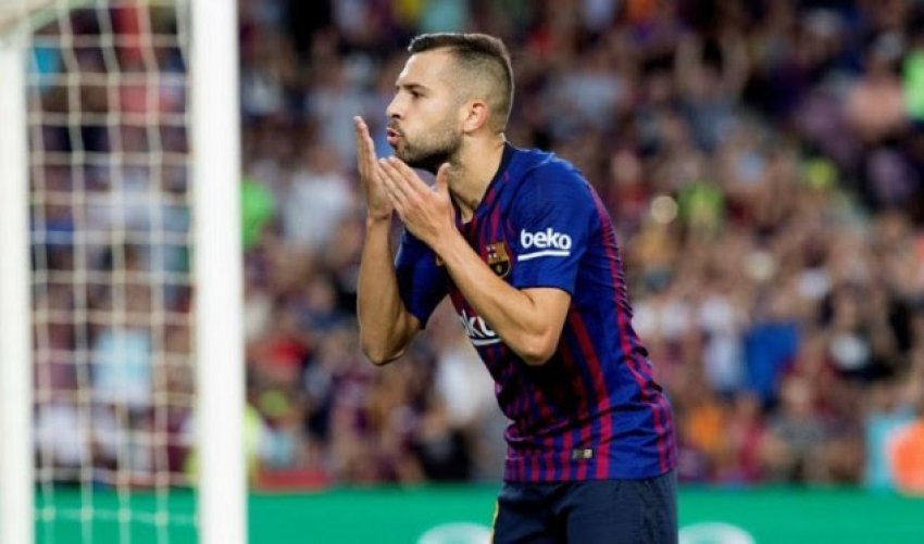 Alba nuk mendon largimin nga Barcelona
